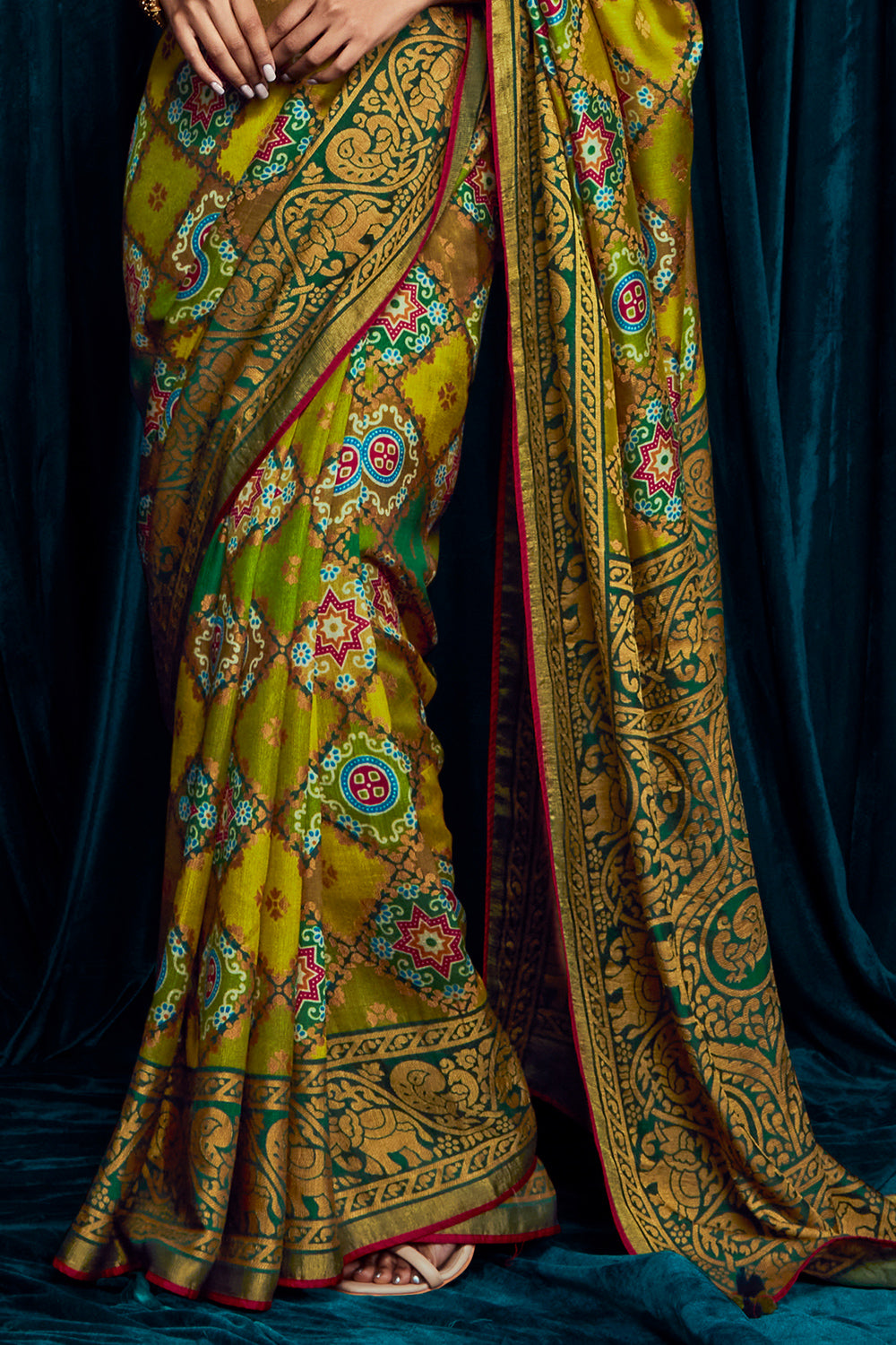 lime green brasso saree 1 3