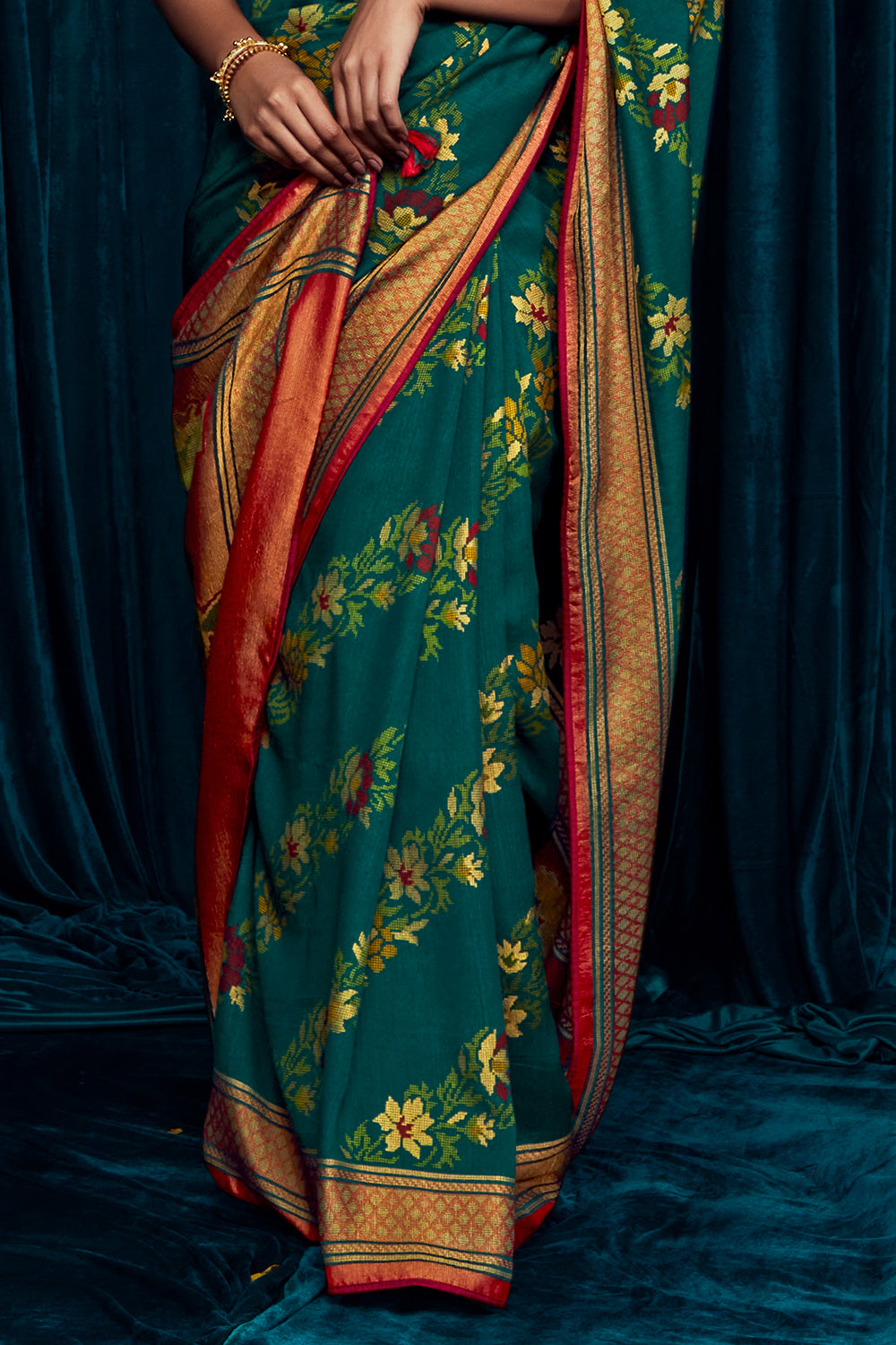 peacock green brasso saree 3