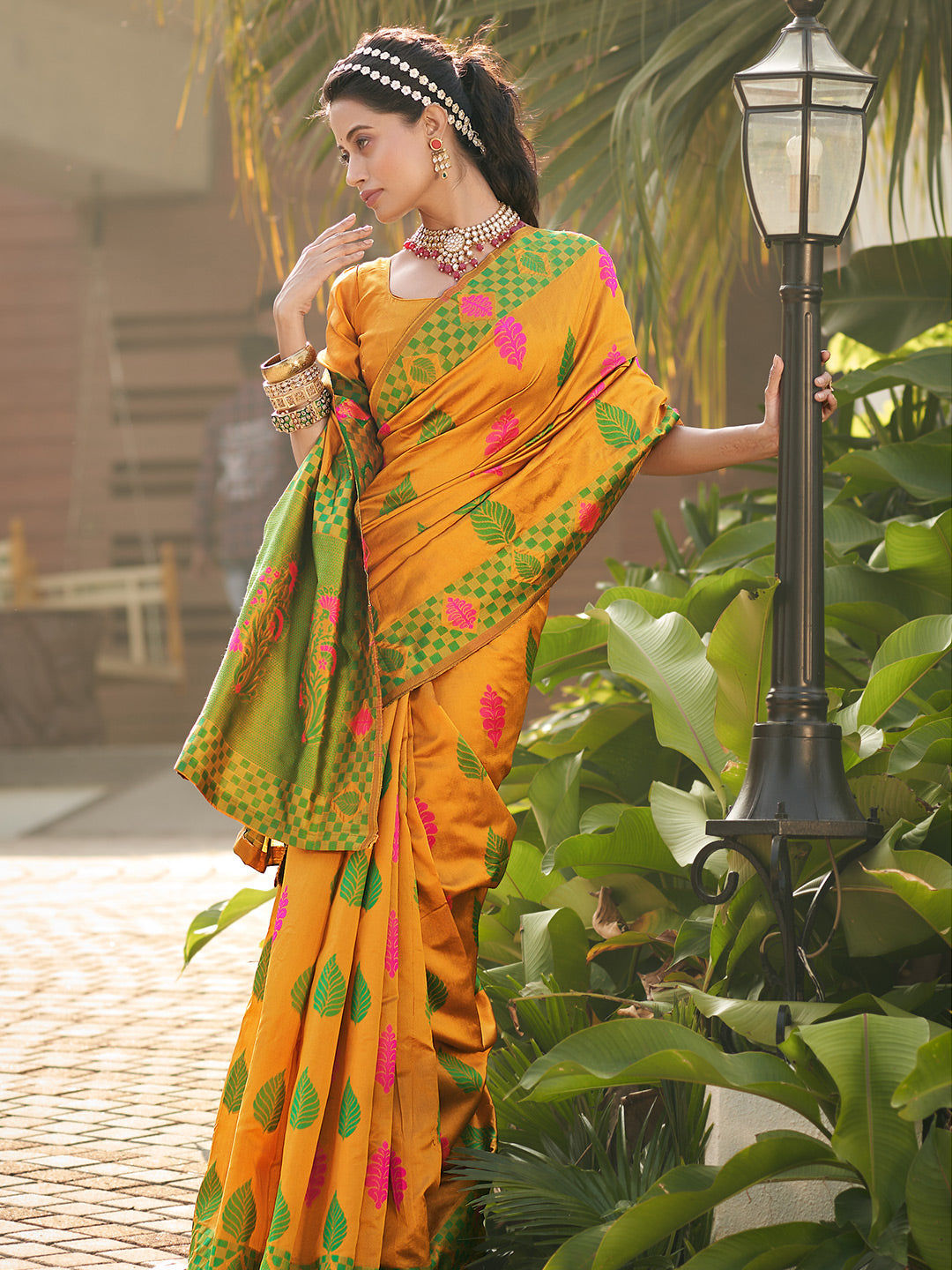 mango yellow banarasi saree 2