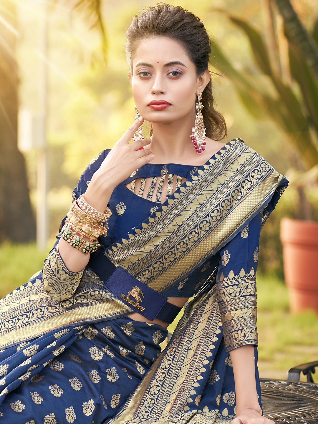 astros blue zari butta banarasi saree 1