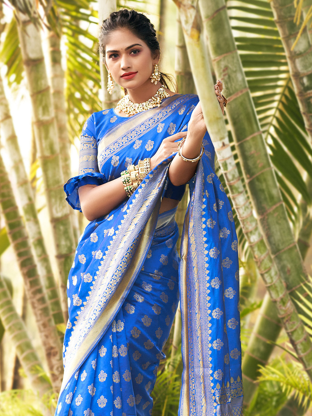 azure blue zari butta banarasi saree 4