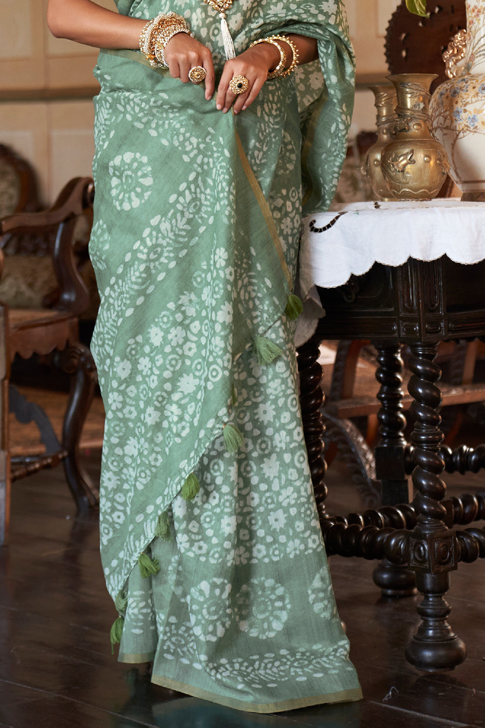 sage green soft linen saree 3