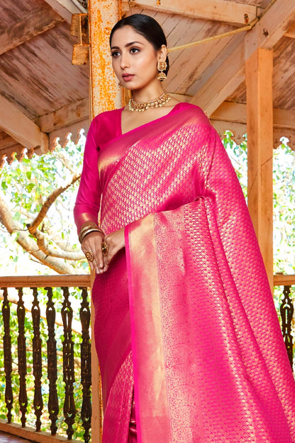 hot pink zari woven kanjivaram saree 1