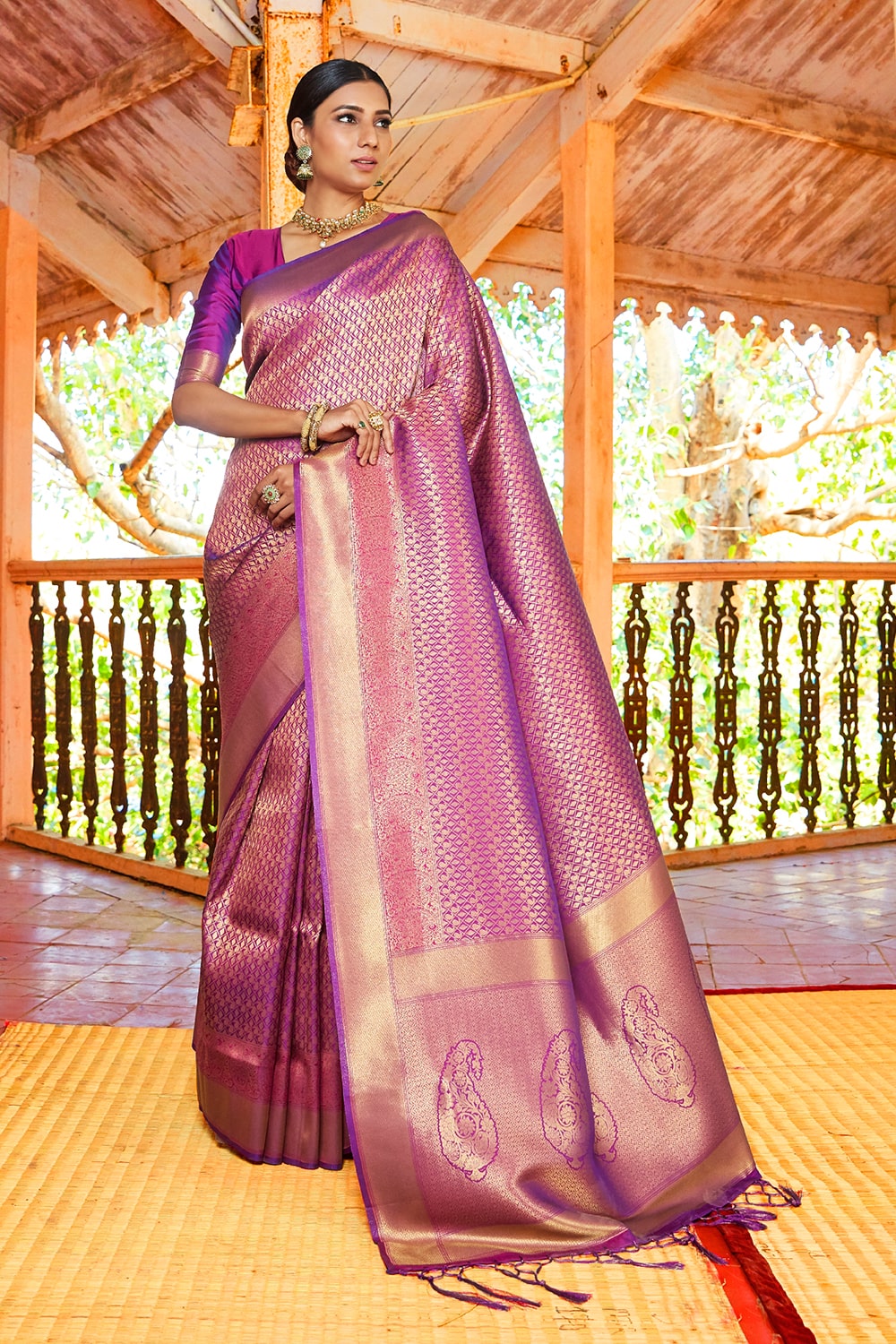 royal purple zari woven kanjivaram saree 3