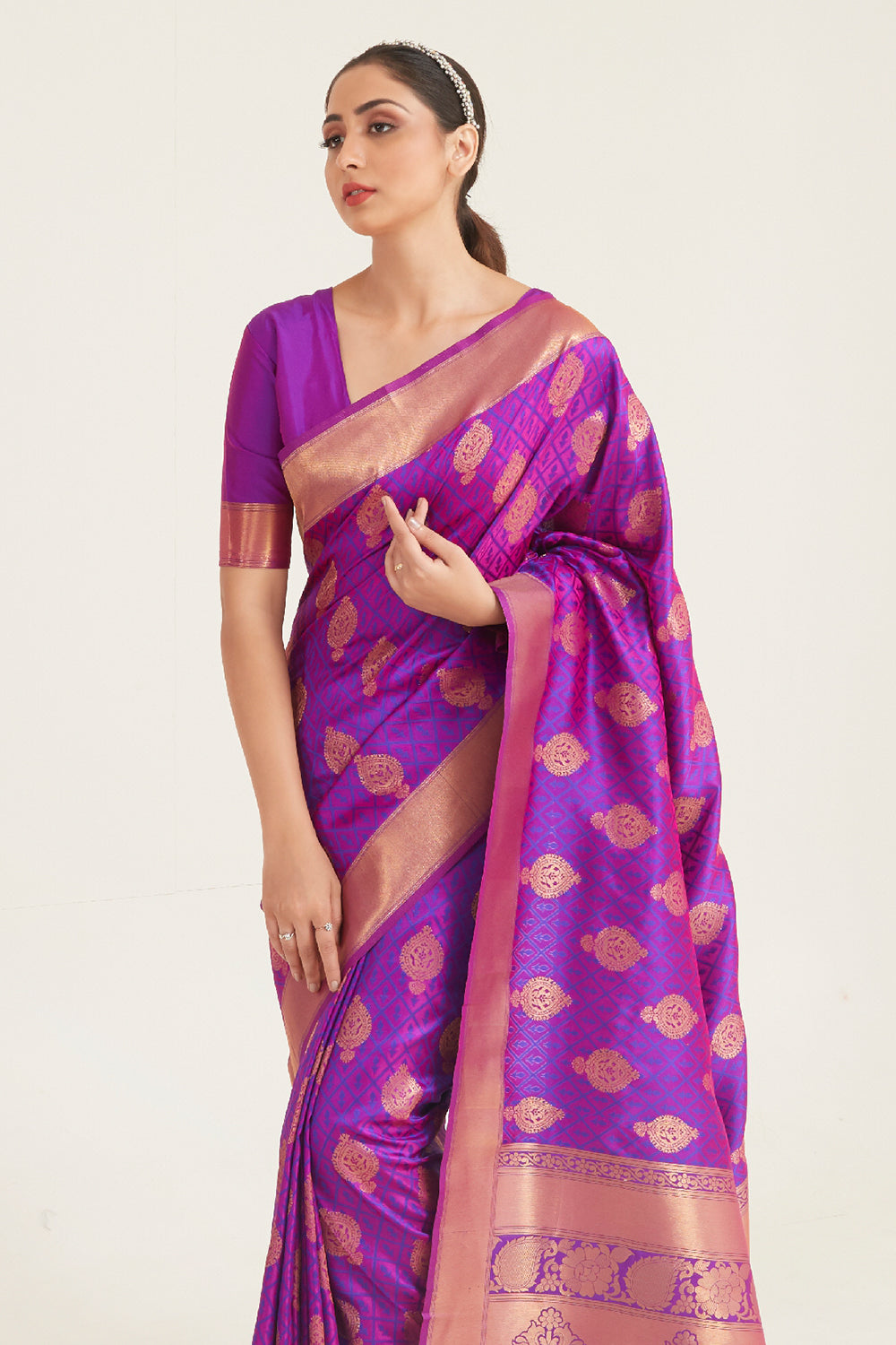 mulberry purple zari butta woven banarasi saree 1