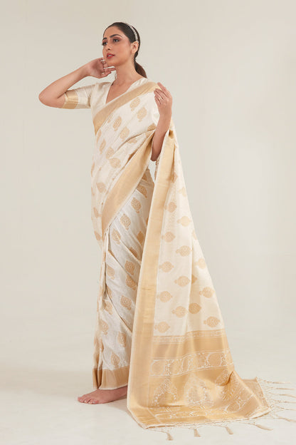 ivory white golden zari butta woven banarasi saree 3