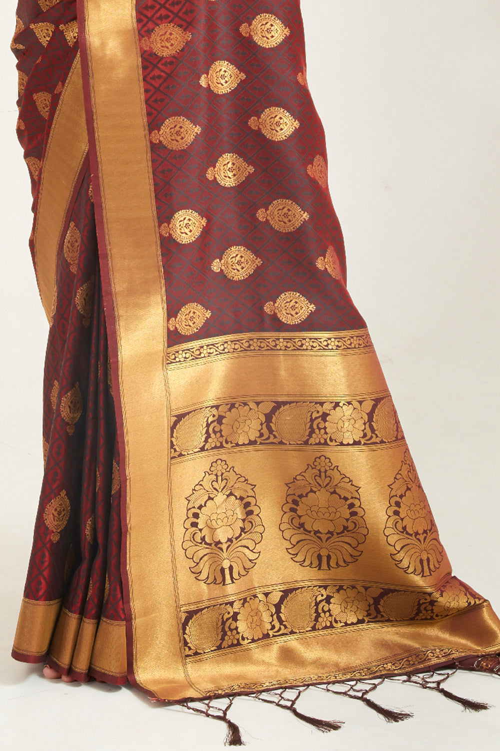 cinnamon brown zari butta woven banarasi saree 2