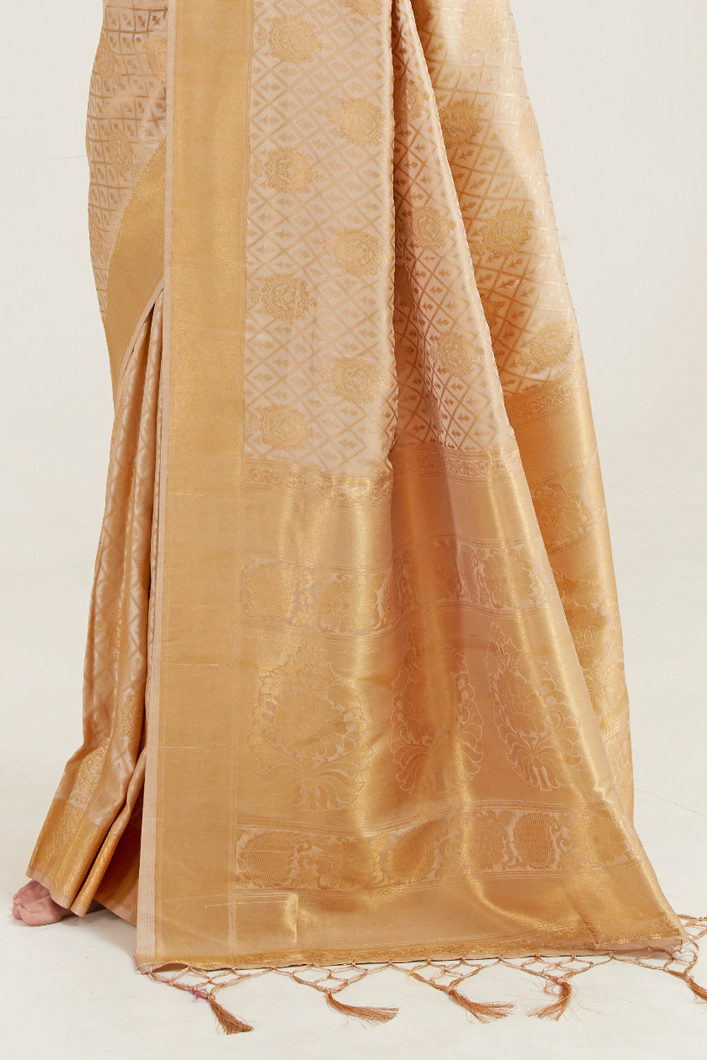 champagne yellow zari butta banarasi saree 2