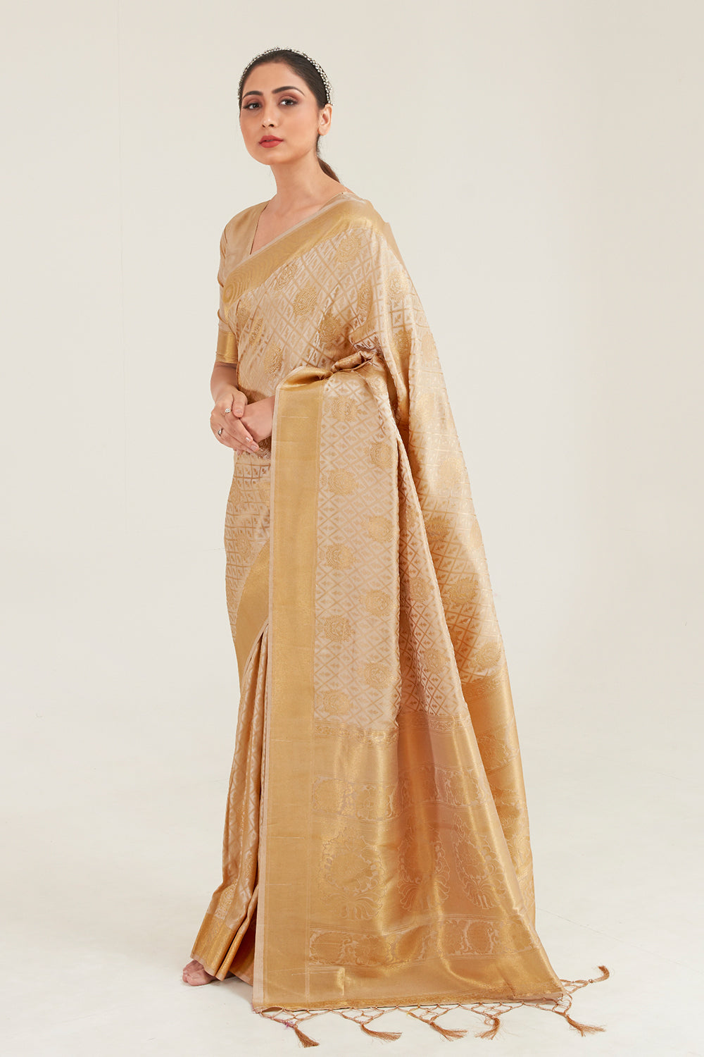 champagne yellow zari butta banarasi saree 3