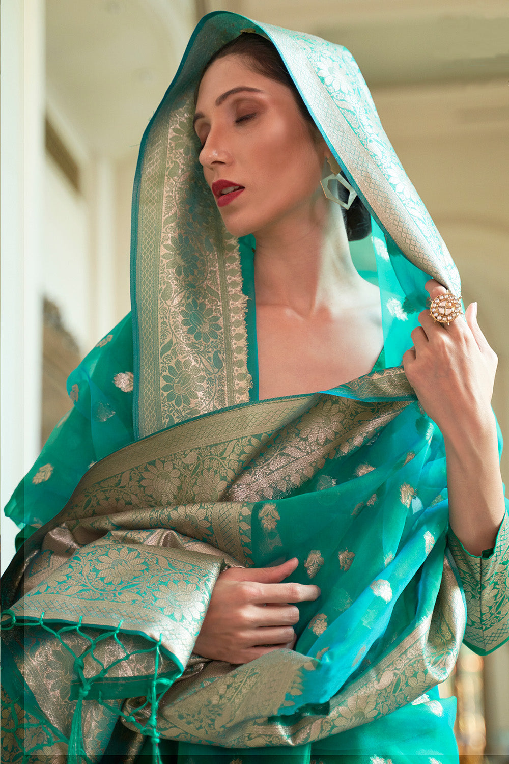 pine green organza silk saree 4