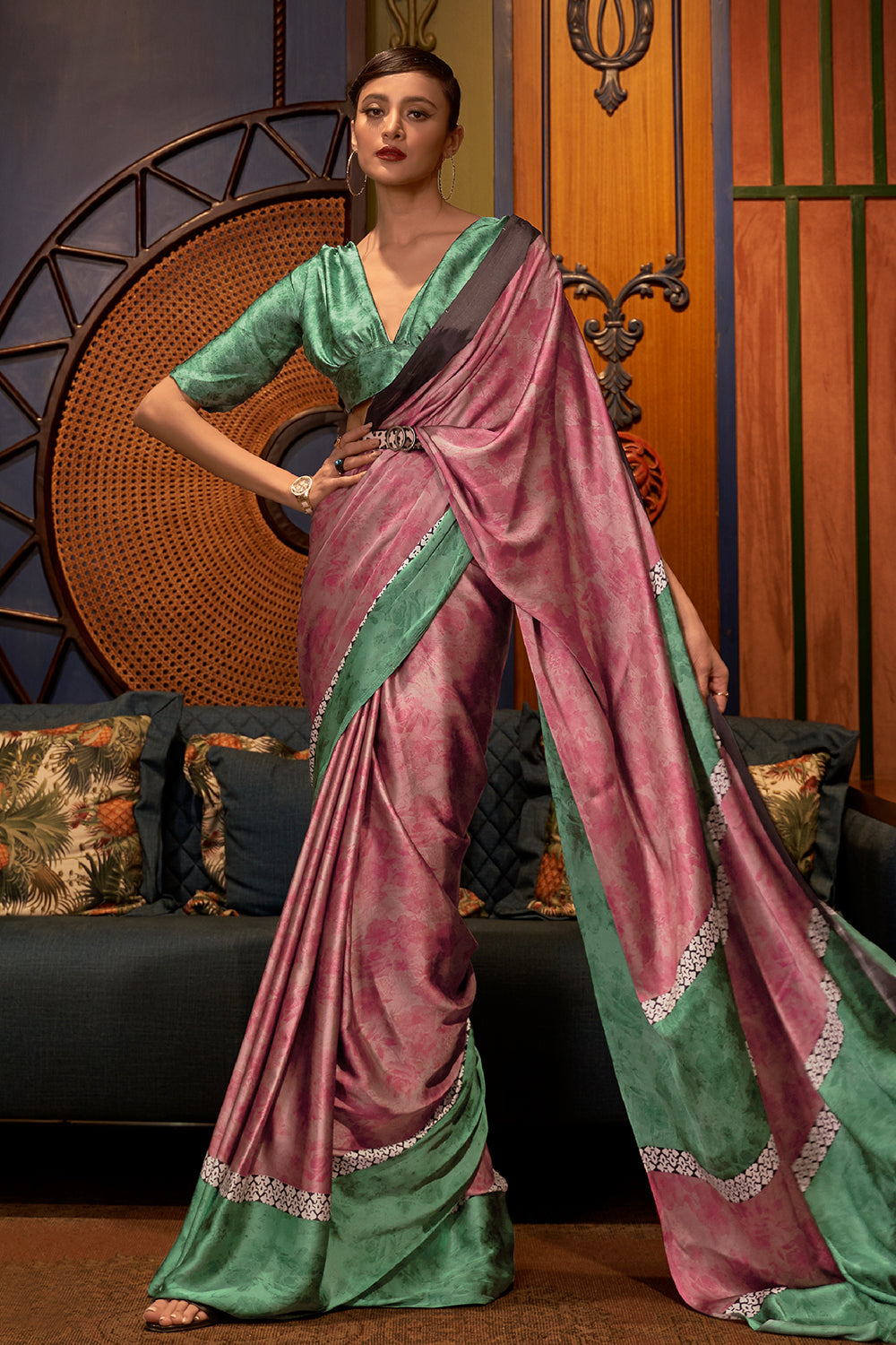 taffy pink satin silk saree 1 3