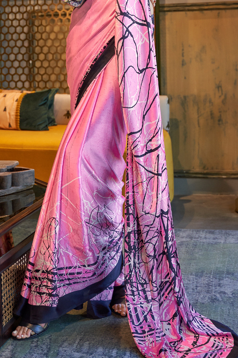 taffy pink satin silk saree 2 4