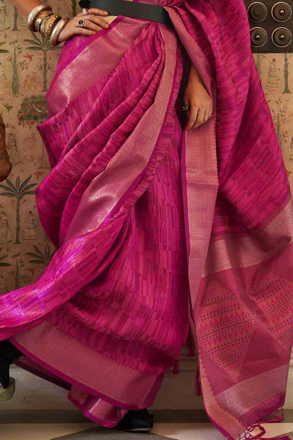 dark magenta pink organza saree 2