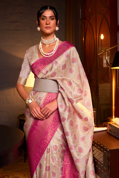 cream kanjivaram saree with pink border 1