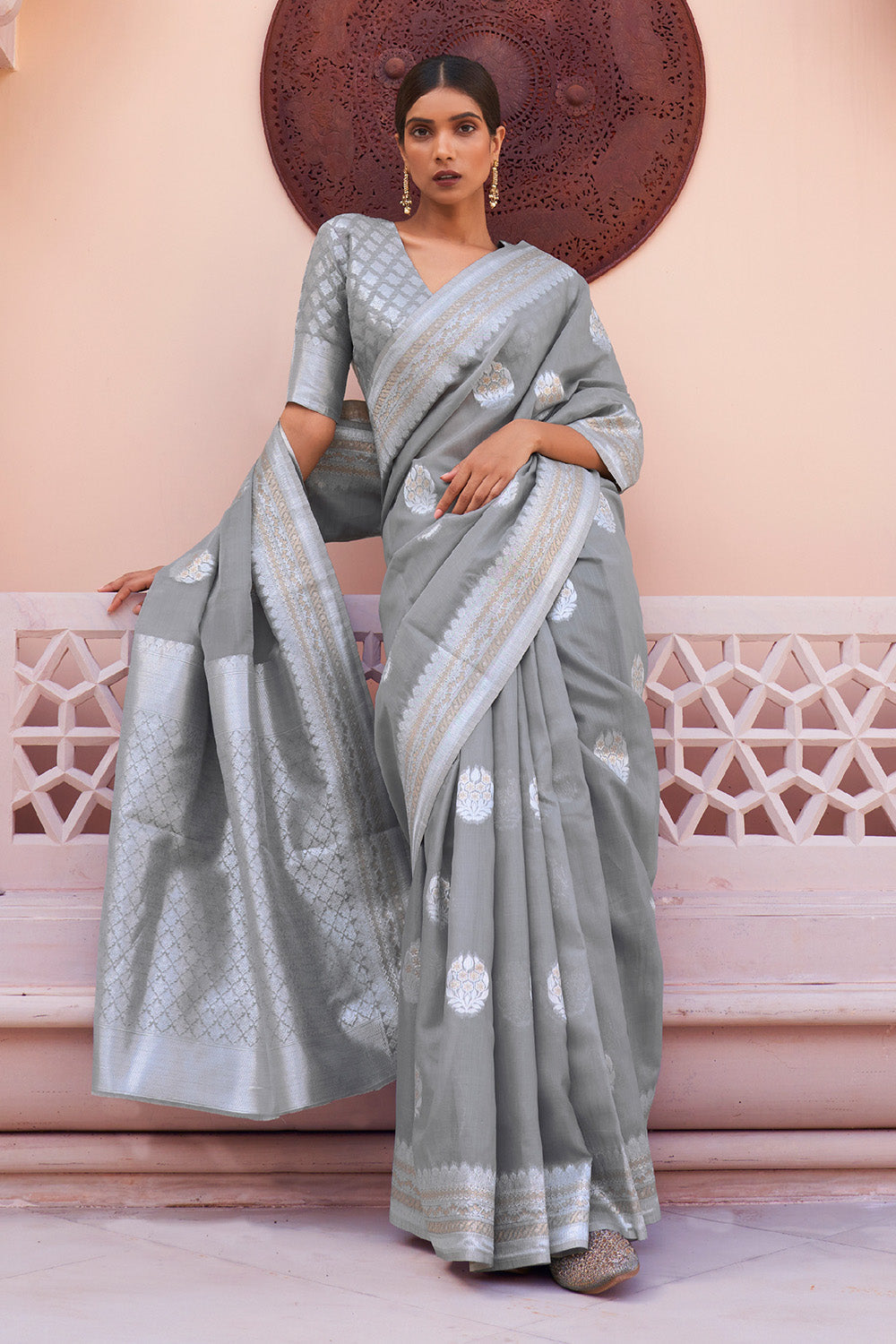 coin grey linen saree 3