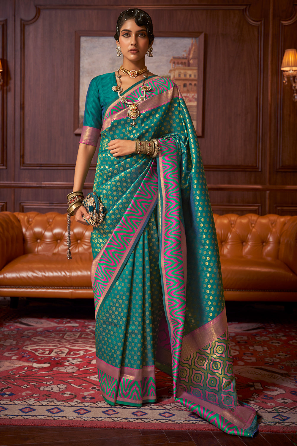 jade green kanjivaram saree with pink border 3