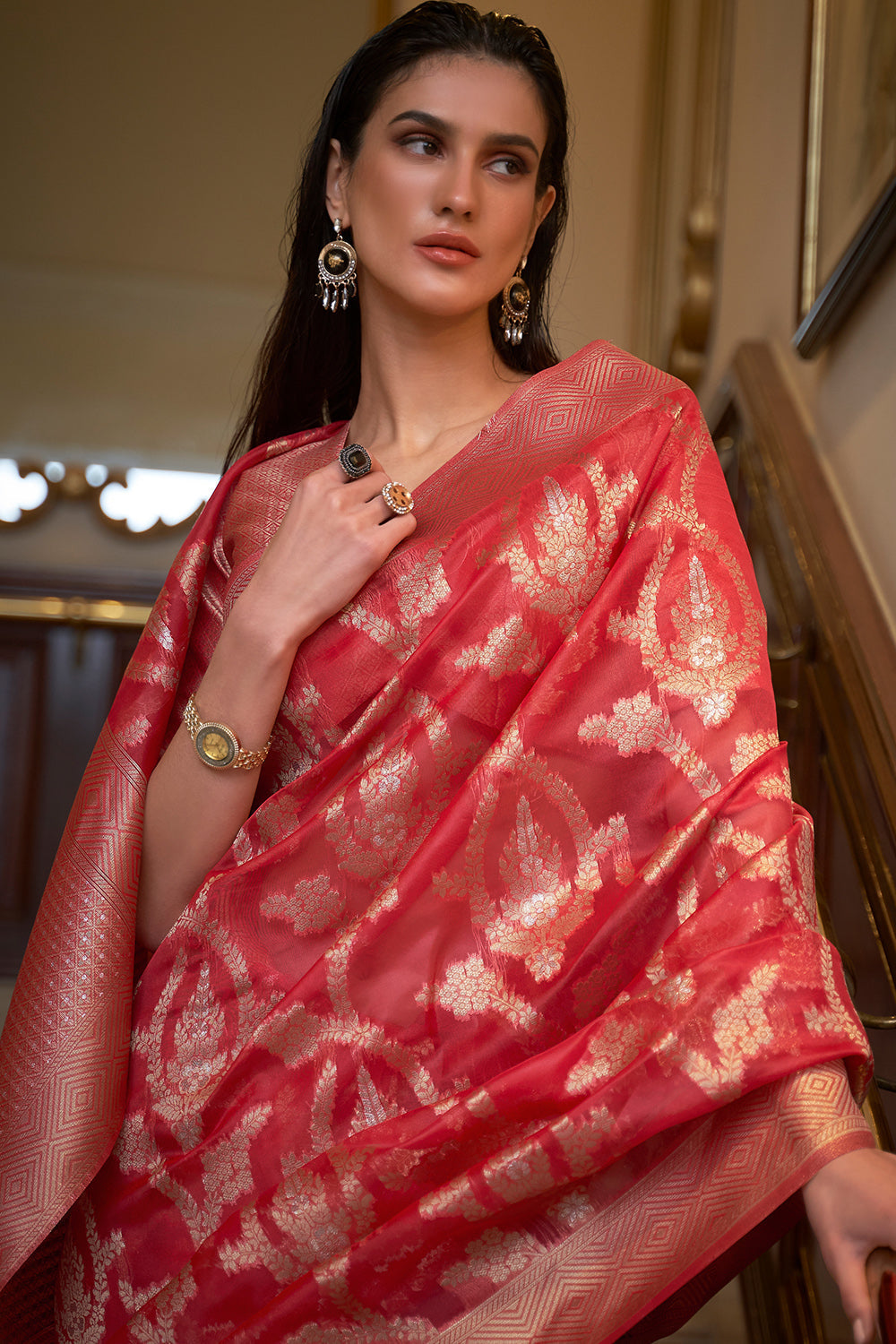 candy red organza saree 4