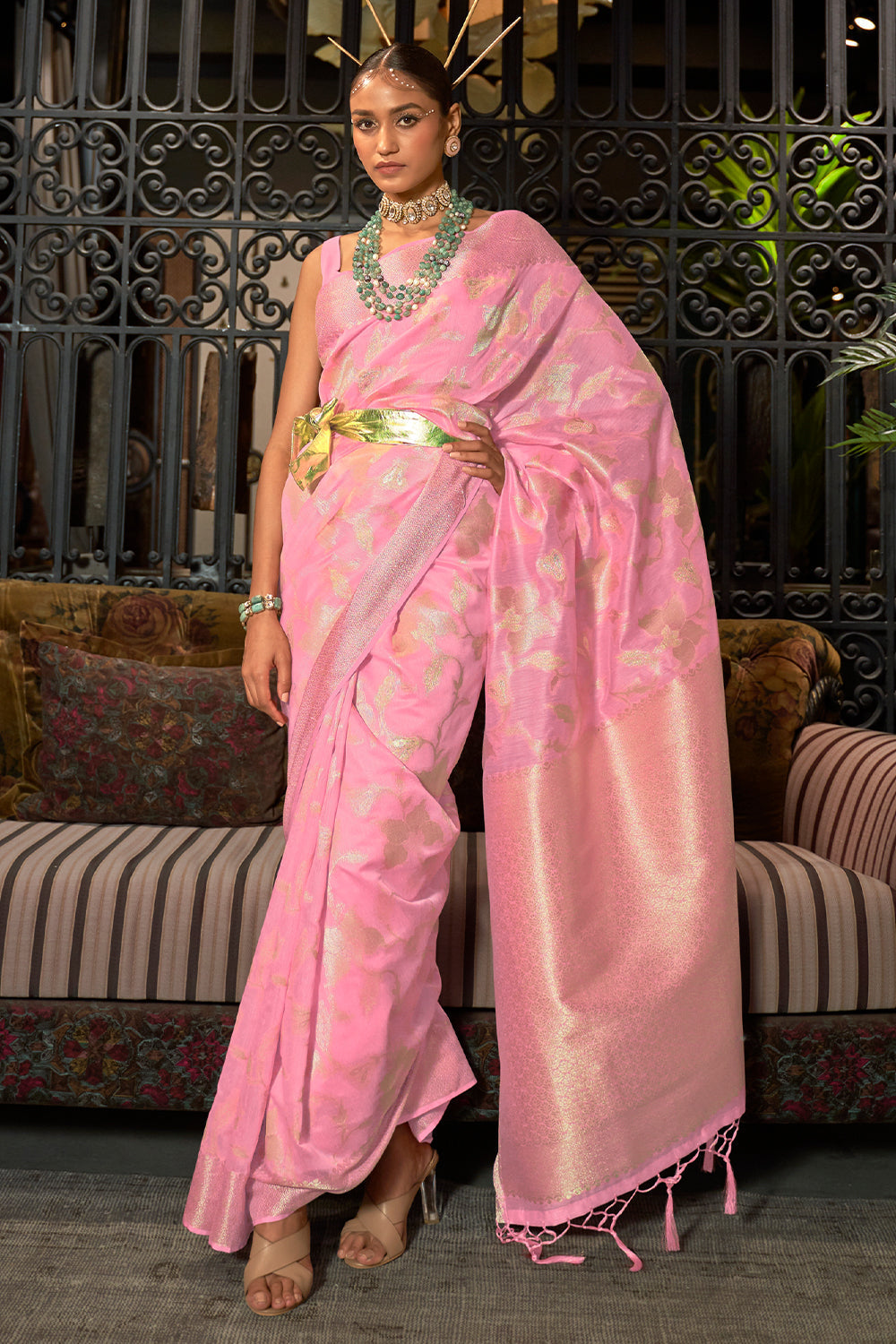 powder pink kanjivaram saree 3