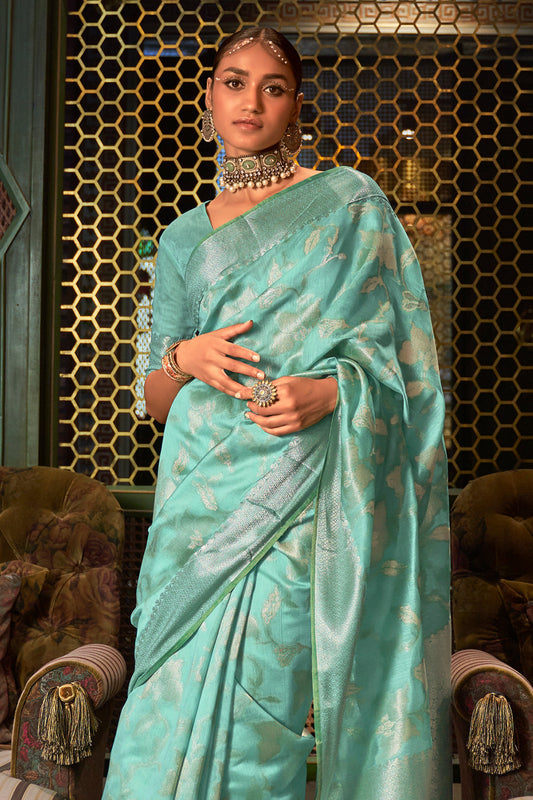 middle blue kanjivaram saree 1