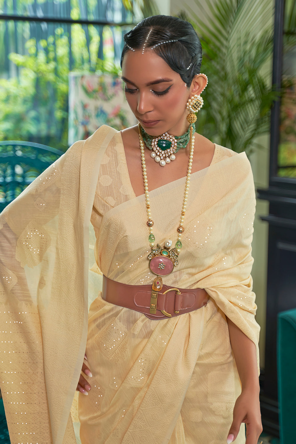 ivory yellow chikankari saree 4