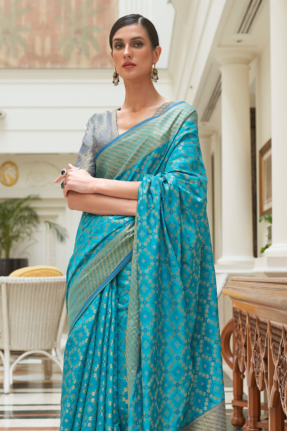 azure blue patola saree 1