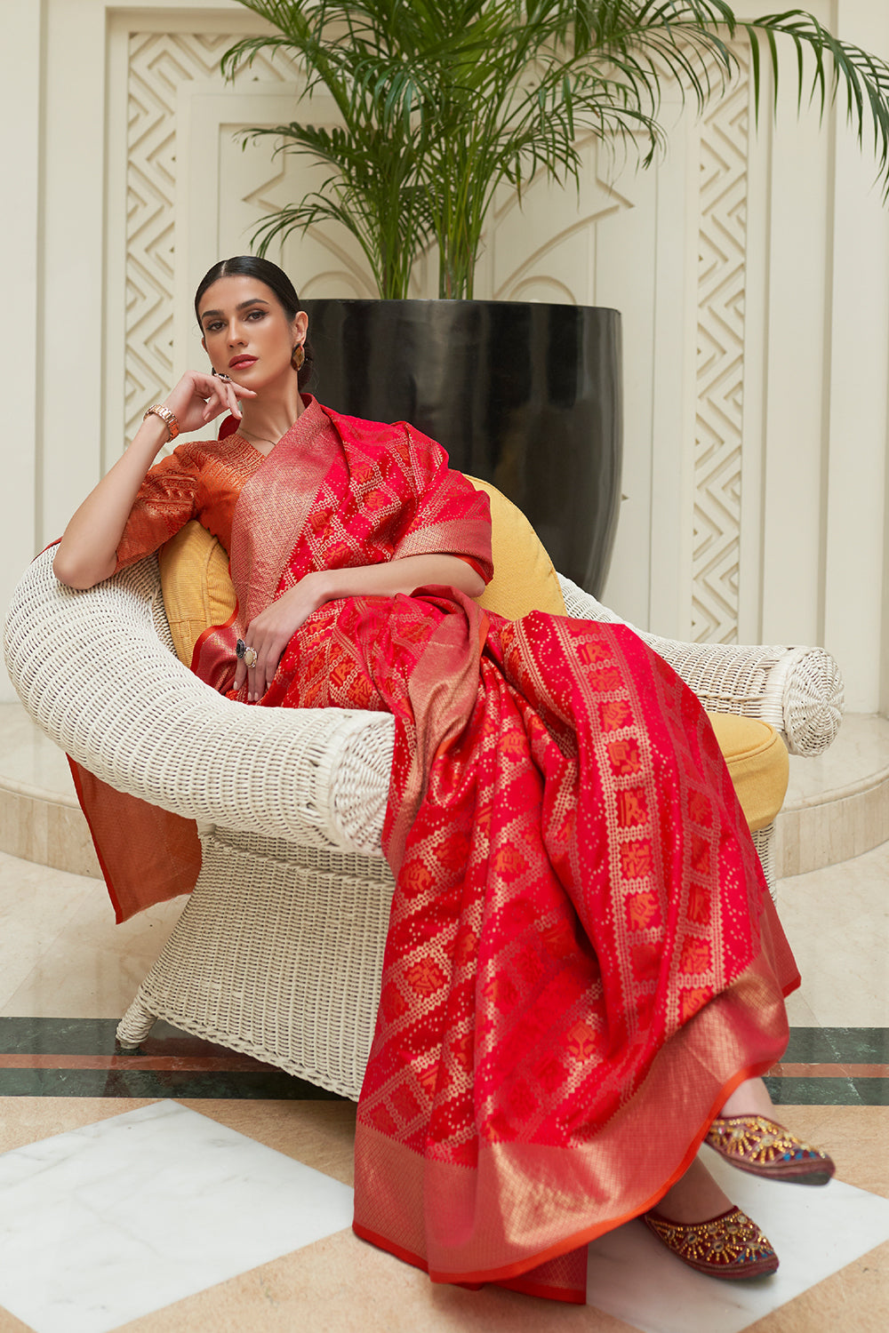 crimson red patola saree 4