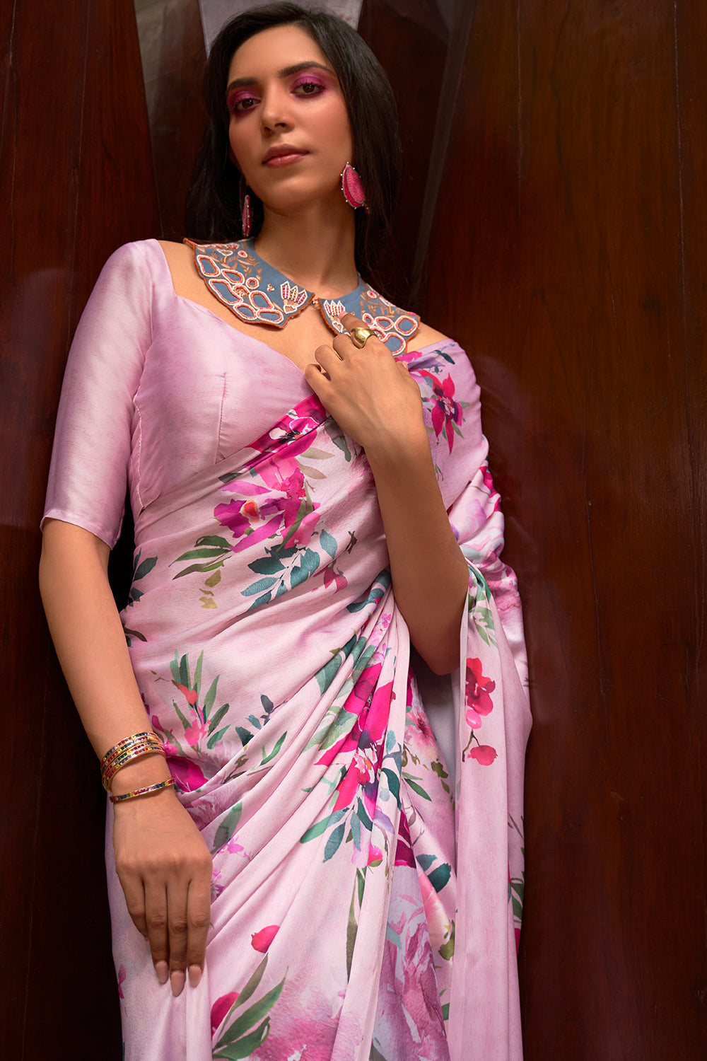 soft pink digital printed saree 4