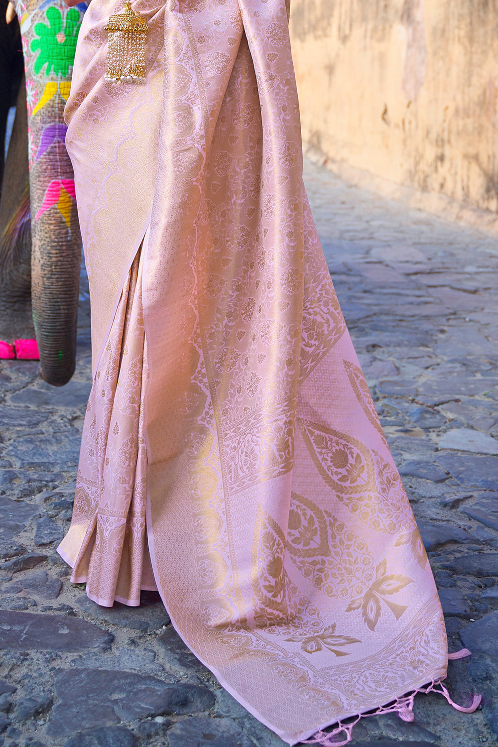 mauvelous pink kanjivaram saree 2