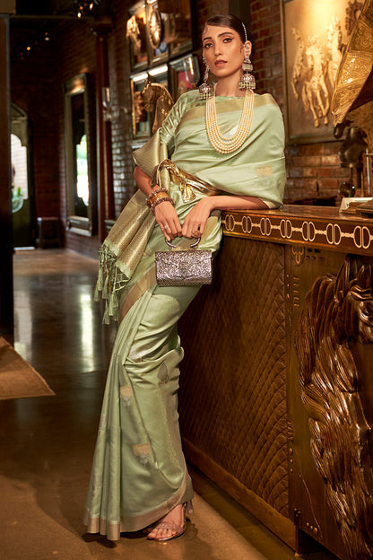 pastel green kanjivaram saree 4