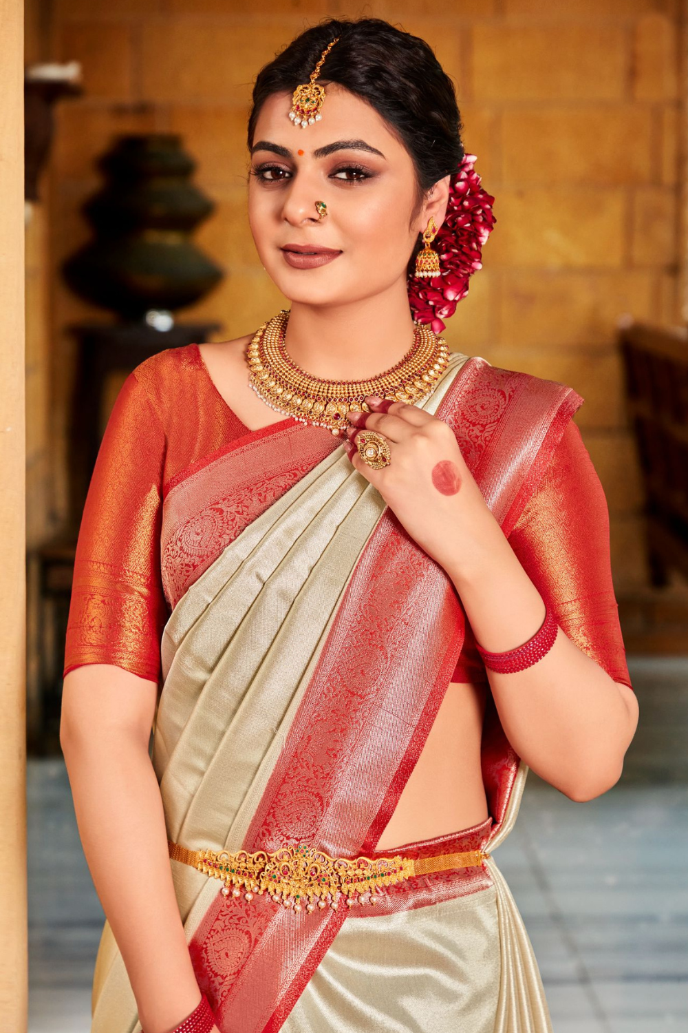 cream kanjivaram silk saree with red border 2